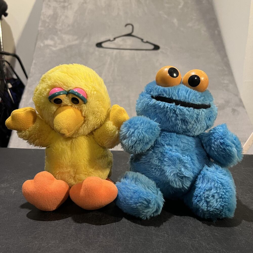 Vintage Hasbro Softies Sesame Street Big Bird Cookie Monster Plush Small Lot